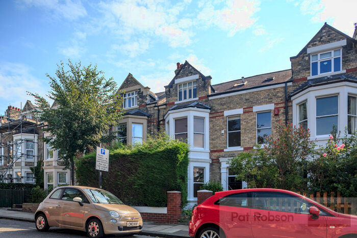 6 Bedroom Property To Rent In Sanderson Road, Jesmond, Newcastle Upon Tyne, NE2