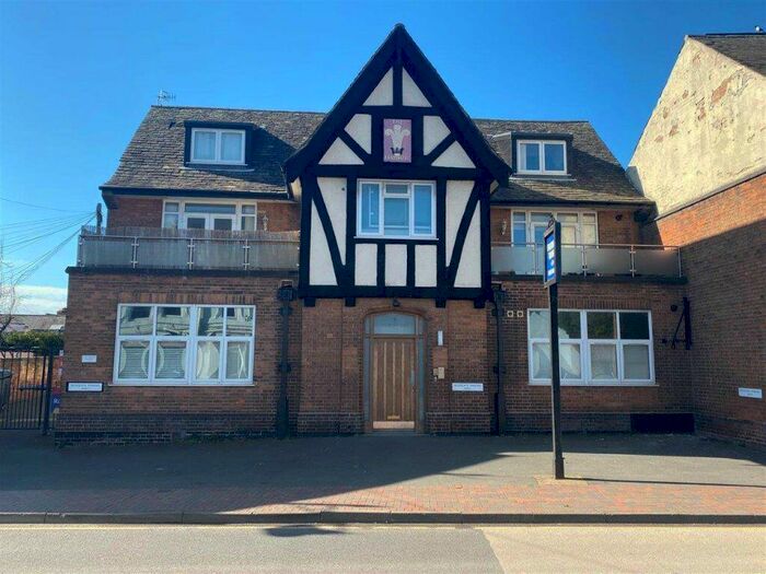 2 Bedroom Apartment To Rent In The Feathers, Stapleford., NG9