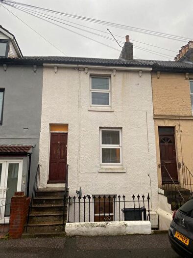 4 Bedroom Terraced House To Rent In Oswald Road, Dover, CT17