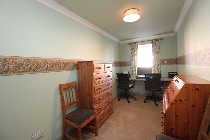2 Bedroom Flat For Sale In Eugene Road, Preston, Paignton, TQ3
