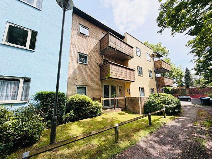 1 Bedroom Flat For Sale In Hazelwood Road, Acocks Green, Birmingham, B27
