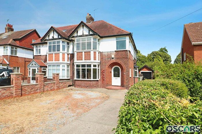 4 Bedroom Semi-Detached House For Sale In Beverley Road, Kirkella, HU10