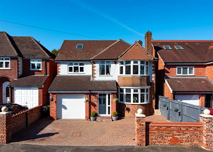 6 Bedroom Detached House For Sale In Queens Road, Sedgley, Dudley, DY3