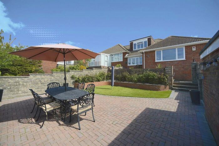 4 Bedroom Bungalow To Rent In Wilson Avenue, Brighton, BN2