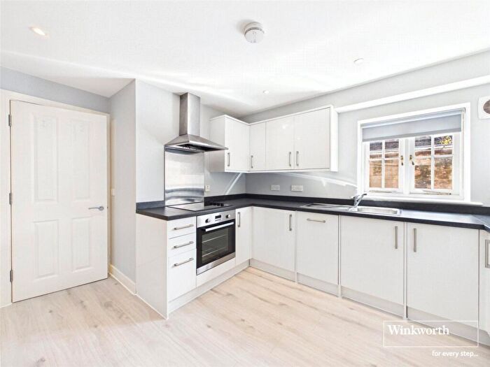 1 Bedroom Apartment To Rent In Northbrook Street, Newbury, Berkshire, RG14