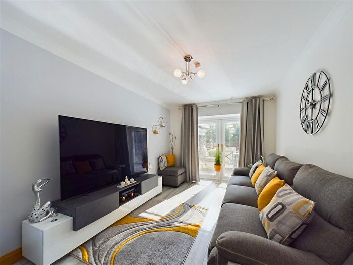 2 Bedroom Terraced House For Sale In Shepherds Mill, Ruthvenfield, PH1