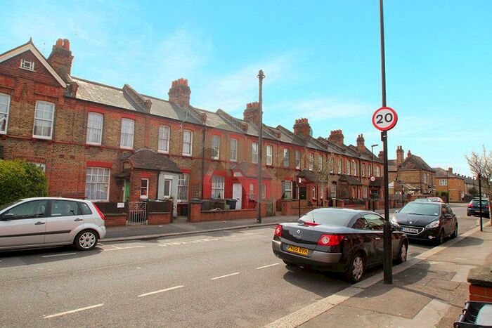 3 Bedroom Terraced House To Rent In Farrant Avenue, London, N22