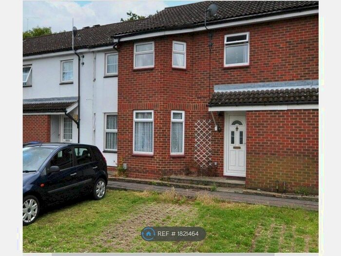 3 Bedroom Terraced House To Rent In Goblins Green, Welwyn Garden City, AL7