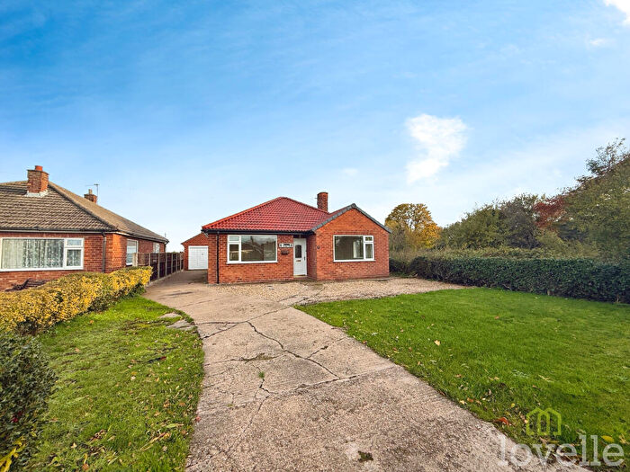 2 Bedroom Bungalow For Sale In Lincoln Road, Eagle, LN6