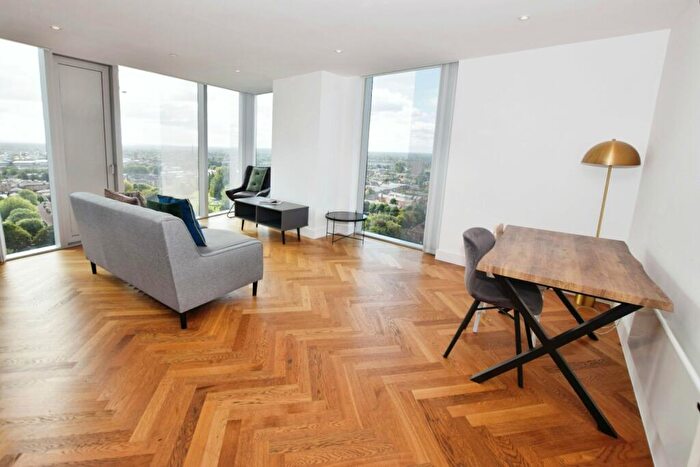 2 Bedroom Flat To Rent In South Tower, Deansgate Square, Owen Street, Manchester, M15