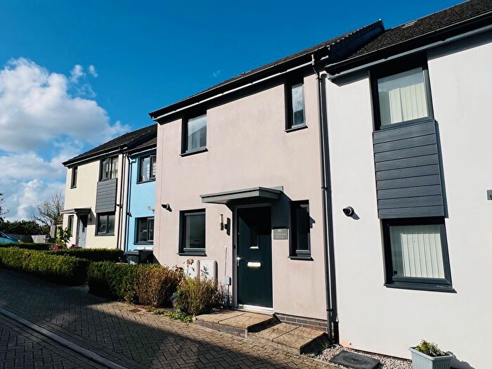 2 Bedroom Property To Rent In Daveys Elm View, Paignton, TQ4