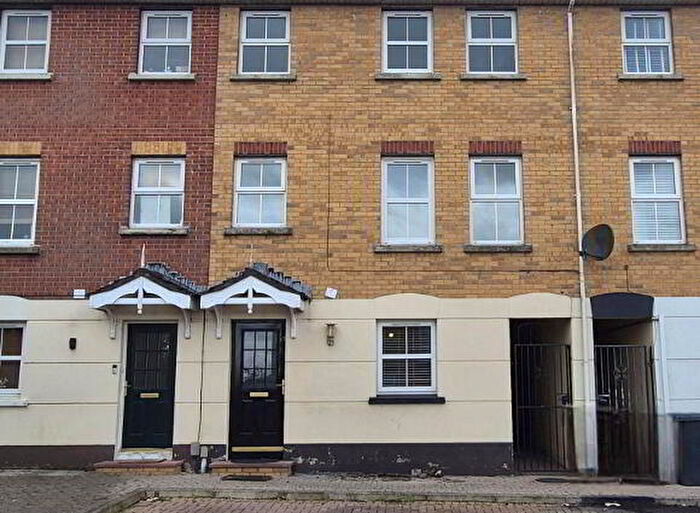 3 Bedroom Terrace House For Sale In Ardgrange, Derry, BT48