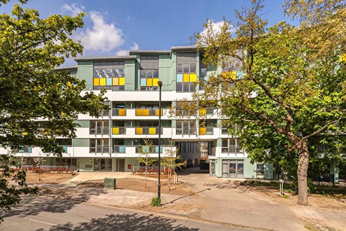 1 Bedroom Flat To Rent In Wharncliffe Mews, Clapham South, SW4