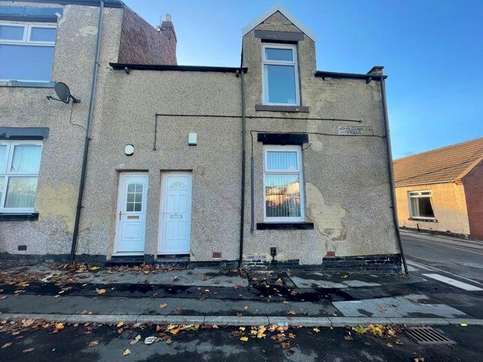 1 Bedroom Flat To Rent In John Candlish Road, Pallion, Sunderland, SR4