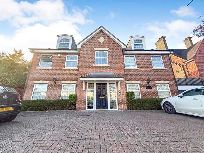 2 Bedroom Apartment To Rent In Melville Avenue, South Croydon, CR2