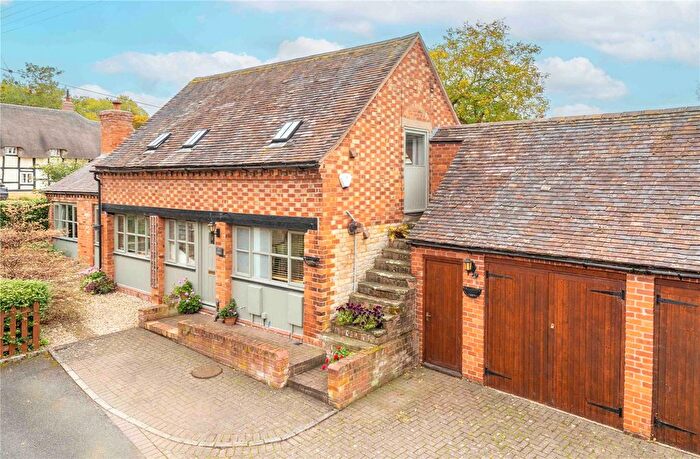2 Bedroom Barn Conversion For Sale In Manor Lane, Bredons Norton, Gloucestershire, GL20