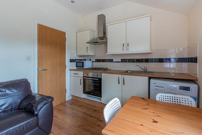 2 Bedroom Private Halls To Rent In Colum Road, Cathays, CF10