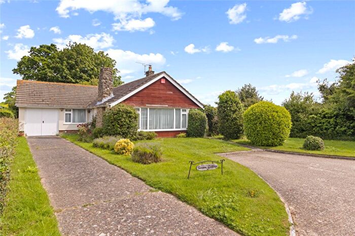 3 Bedroom Bungalow For Sale In Pescotts Close, Birdham, Chichester, West Sussex, PO20
