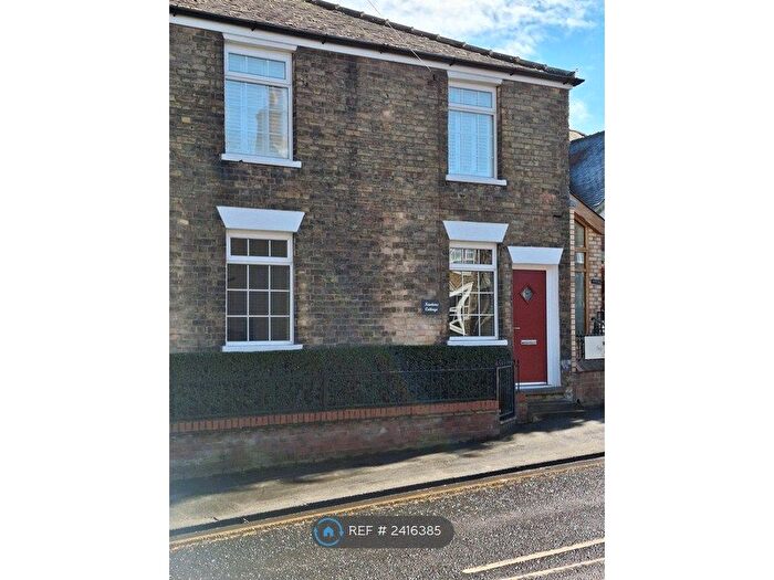 2 Bedroom Terraced House To Rent In High Street Waltham, Waltham, DN37