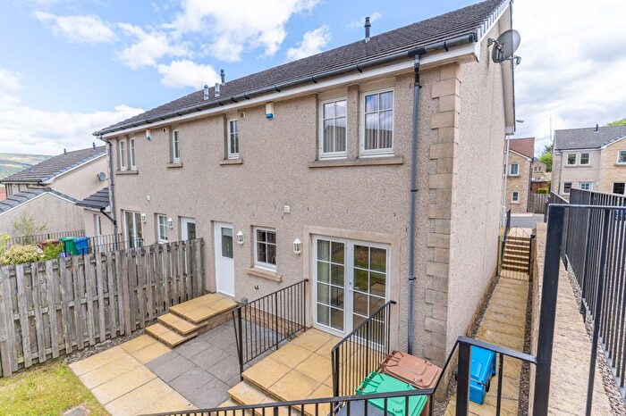 3 Bedroom Semi-Detached House For Sale In Glengask Grove, Kelty, KY4