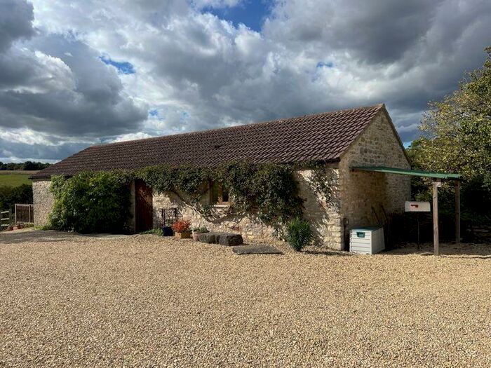 2 Bedroom Barn Conversion To Rent In Charlton Village, Radstock, BA3