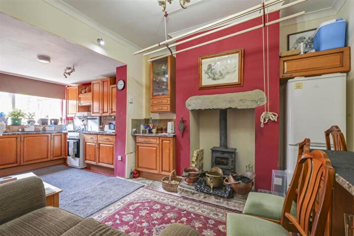 2 Bedroom Terraced House For Sale In Pine Street, Haslingden, Rossendale, BB4