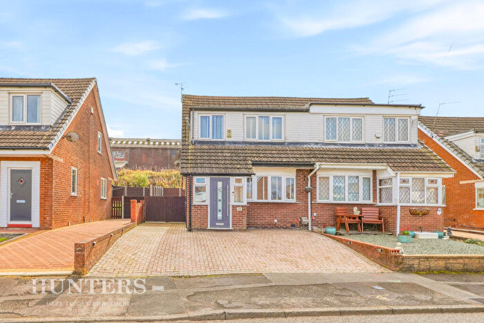 3 Bedroom Semi-Detached House For Sale In Fairfax Drive, Smithy Bridge, OL15