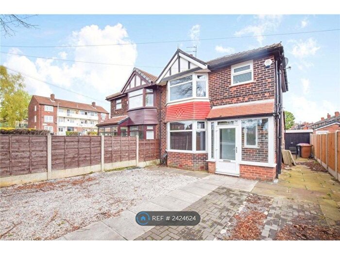 3 Bedroom Semi-Detached House To Rent In Lancaster Road, Salford, M6
