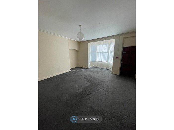 1 Bedroom Flat To Rent In Pierremont Crescent, Darlington, DL3
