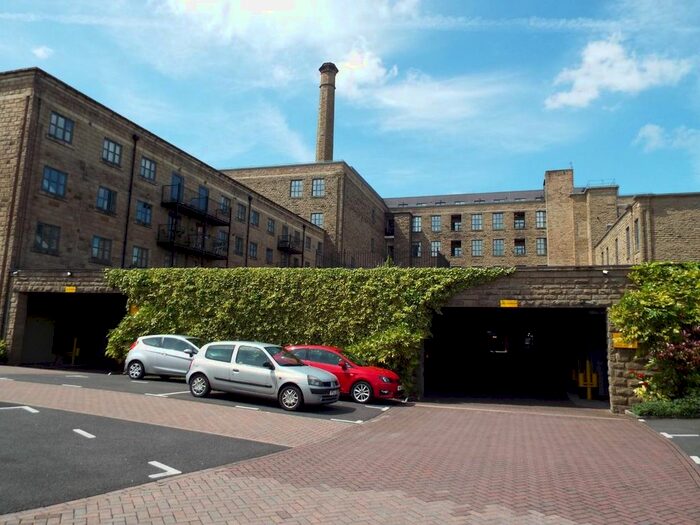 2 Bedroom Flat To Rent In Bacup Road, Rawtenstall, Rossendale, BB4