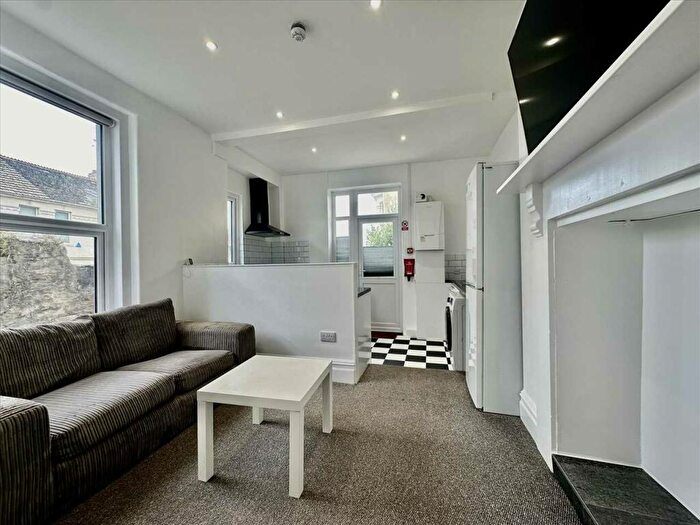 2 Bedroom Apartment To Rent In North Road East, Plymouth, Plymouth, PL4
