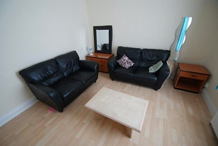 4 Bedroom Terraced House To Rent In Harold Grove, Hyde Park, Leeds, LS6