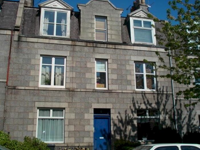 1 Bedroom Flat To Rent In Pitstruan Place, Aberdeen, AB10
