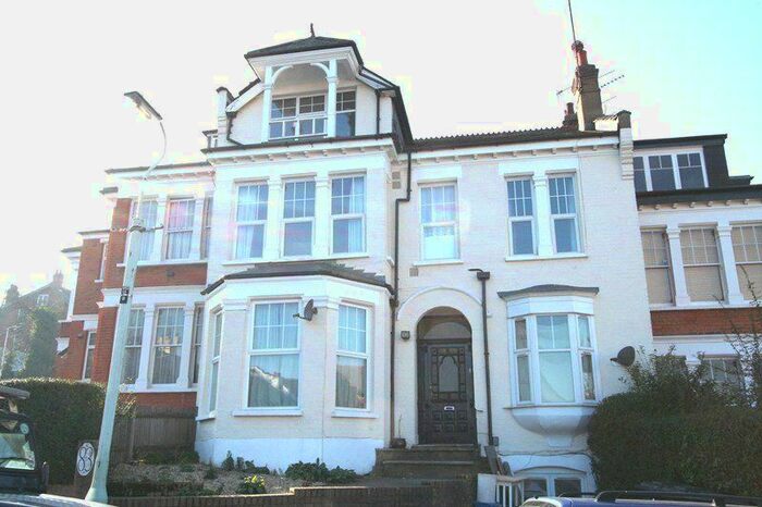 1 Bedroom Flat To Rent In Woodland Gardens, Muswell Hill, London, Greater London, N10
