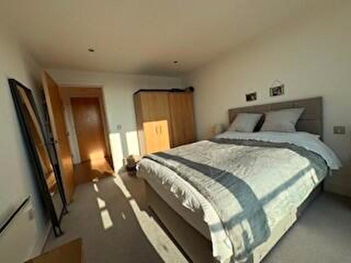 1 Bedroom Apartment To Rent In Cartier House Leeds, LS10