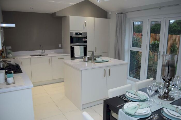 4 Bedroom House To Rent In Bentley Grove, Thorpe Road, Peterborough, PE3