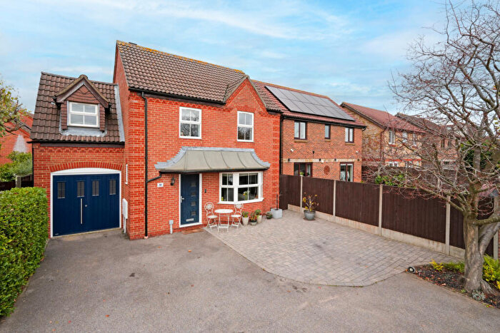 4 Bedroom Detached House For Sale In Snowdrop Close, Bishop's Stortford, Hertfordshire, CM23