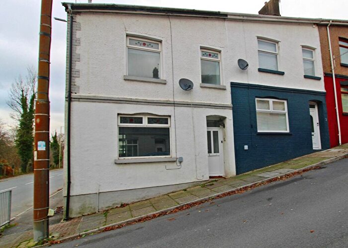3 Bedroom End Of Terrace House For Sale In Garth Street, Tonyrefail, Porth, Rhondda Cynon Taff., CF39