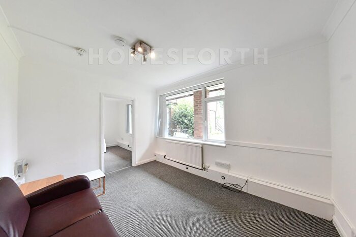 1 Bedroom Flat To Rent In -, Princes Avenue, London, N10
