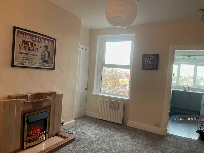 3 Bedroom Flat To Rent In Church St, Dumfries, DG2
