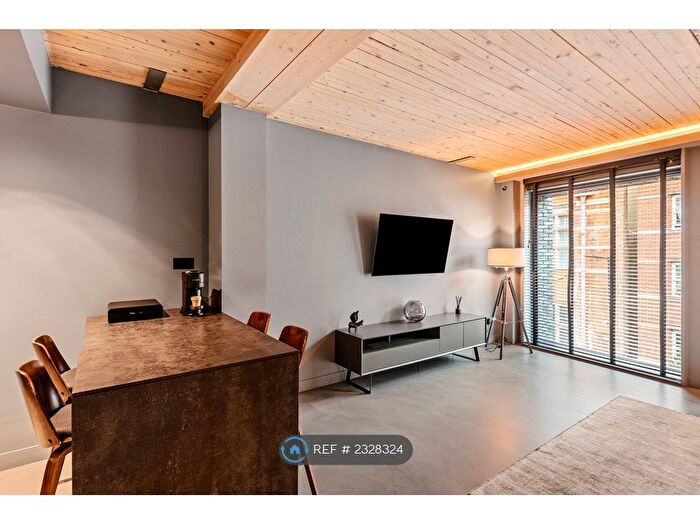 1 Bedroom Flat To Rent In Pitfield Street, London, N1