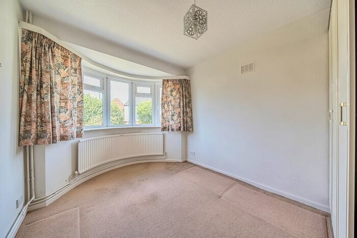 2 Bedroom Semi-Detached Bungalow For Sale In Station Road, Flitwick, MK45