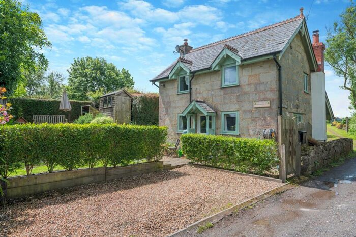 1 Bedroom Detached House For Sale In Lower Wincombe Lane, Donhead St. Mary, Shaftesbury, Dorset, SP7