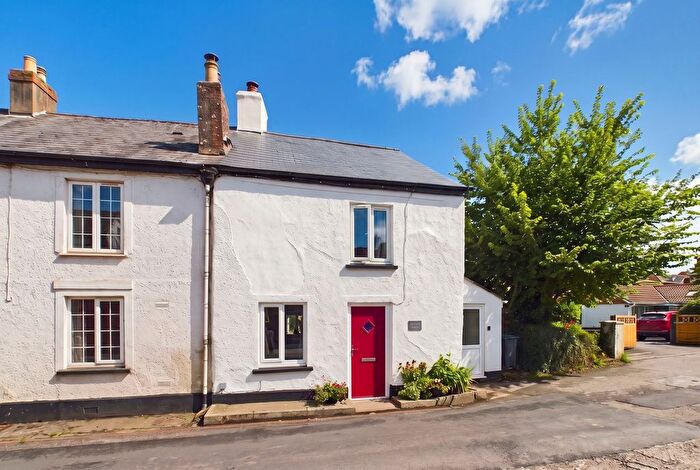 2 Bedroom Cottage For Sale In Chulmleigh Road, Morchard Bishop, EX17