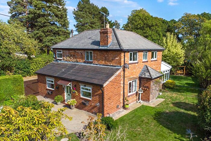 3 Bedroom Detached House For Sale In Knockin Heath, Oswestry, Shropshire, SY10