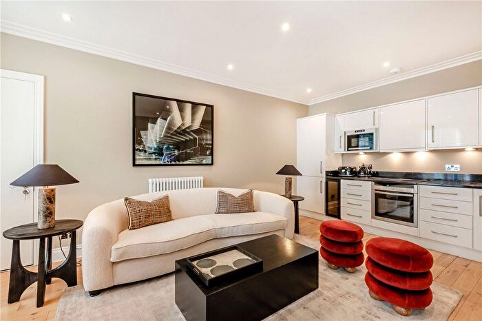 Studio To Rent In Grosvenor Hill, London, W1K