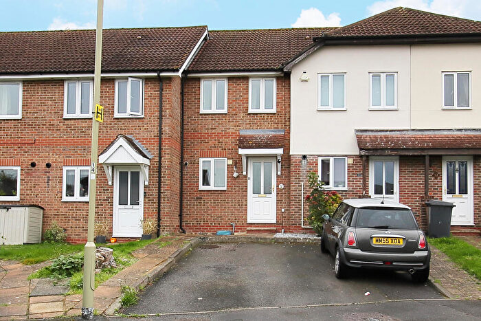 2 Bedroom Terraced House For Sale In Walled Meadow, Andover, SP10