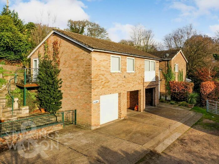 3 Bedroom Flat To Rent In Rosedale Crescent, Norwich, NR1