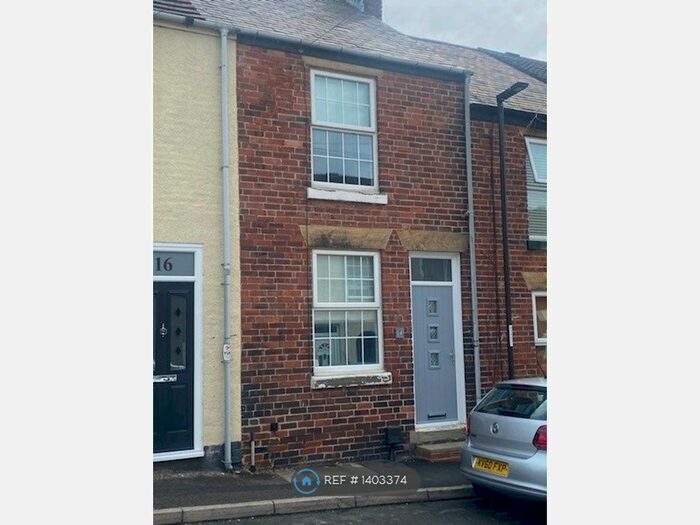 2 Bedroom Terraced House To Rent In London Street, New Whittington, Chesterfield, S43