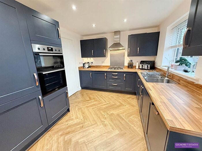 4 Bedroom Detached House For Sale In Grayling Way, Ryton, NE40